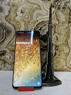 Samsung Galaxy S10 Plus Used Phone Sale