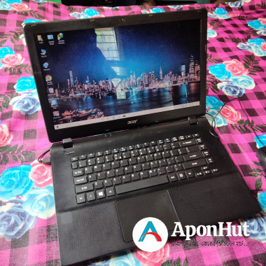 Aspice ES1-551 Used Laptop