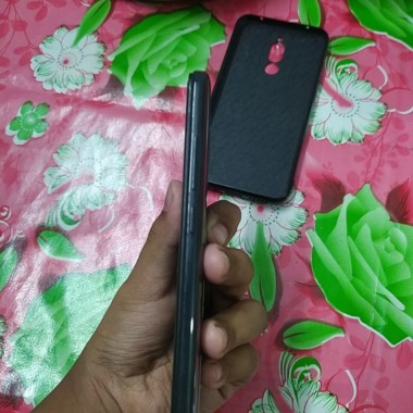 redmi 8 4 64 olx